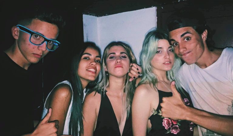 Algunos youtubers cubanos después del estreno