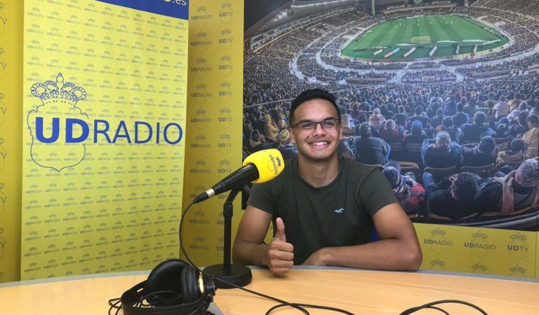 Hubernesto Mutis, el mediocentro cubano que busca suerte en el fútbol español