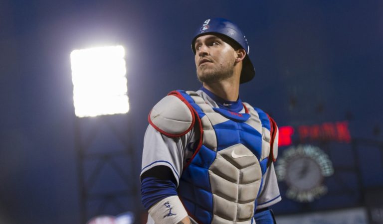 Fuentes aseguran que receptor Yasmani Grandal habría firmado con un equipo de la Liga Nacional