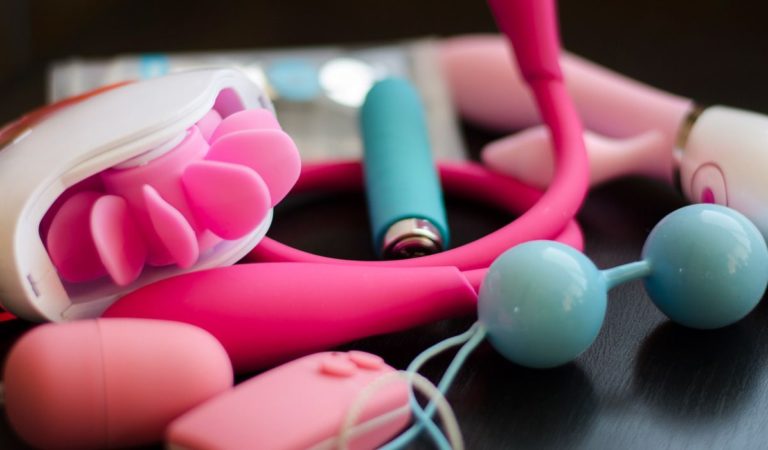 10 raros juguetes sexuales que tal vez quieras probar 10 raros juguetes sexuales que tal vez quieras probar