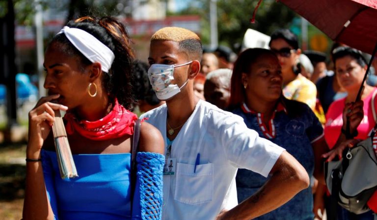 El extraño caso de la bióloga cubana en WhatsApp (+ Audios) El extraño caso de la bióloga cubana en WhatsApp (+ Audios)