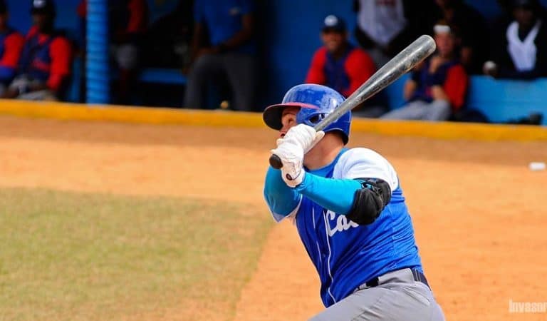 El polémico motivo por el que uno de los principales prospectos cubanos queda fuera de la Serie Nacional