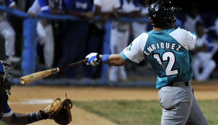 Cuando Michel Enríquez pudo debutar con Industriales en la Serie Nacional