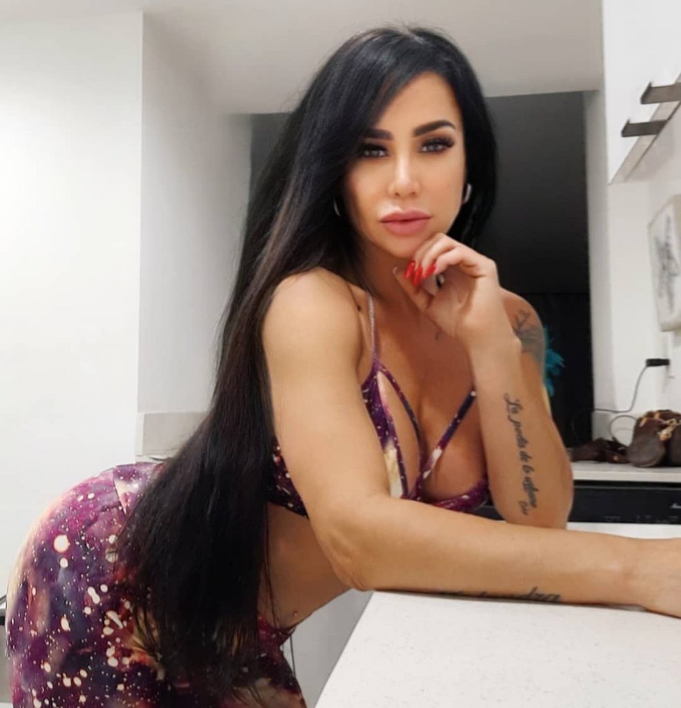 Vanessa formell (onlyfans)