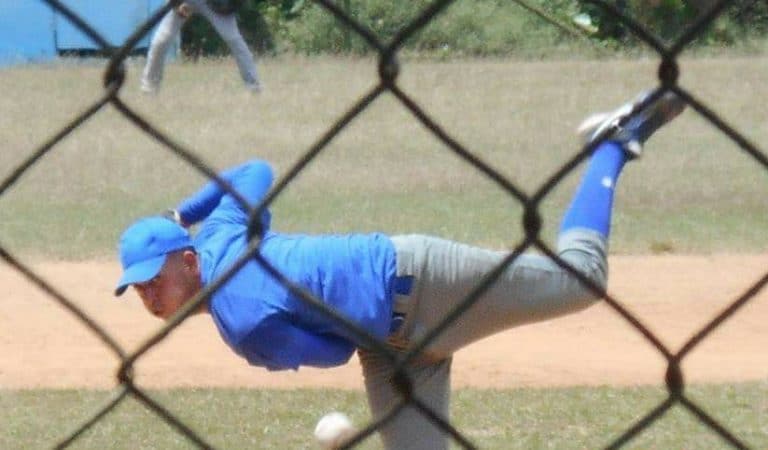 Nuevo jugador llega de otro equipo a la pre de Industriales: “Aspiro a ser abridor”