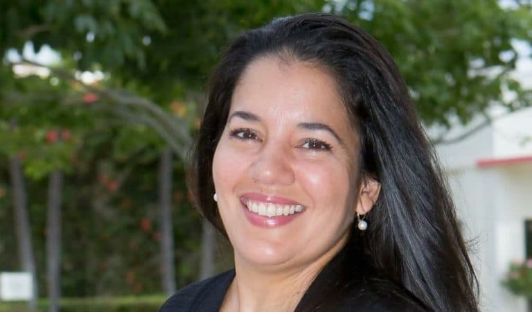 Katherine Leyva, actriz de “La cara oculta de la luna” que ahora se refugia en la poesía