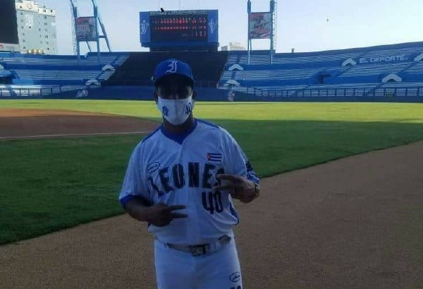 Pelotero que jugó con Industriales estará con Holguín en la Serie 61
