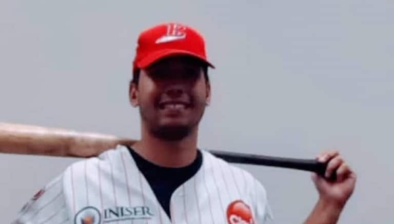 Regresa a Cuba pelotero que jugó en Nicaragua y Dominicana, y estará en la Serie 61