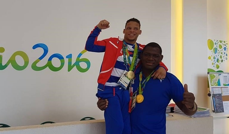 Campeón olímpico y mundial de lucha abandona equipo Cuba en México