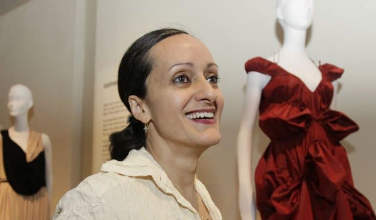 La diseñadora de moda cubana que vistió a Michelle Obama, Demi Moore…