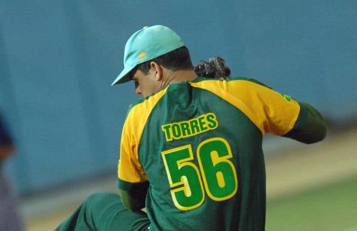 Otra vez: Yosvani Torres sigue su carrera fuera de Cuba con 2 triunfos más