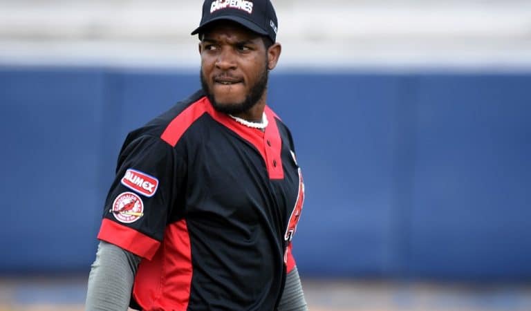 Yordanys Linares recibe una mala noticia sobre su futuro en el béisbol invernal