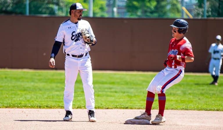 Yunior Paumier juega en una liga que no conoces y batea más de .400