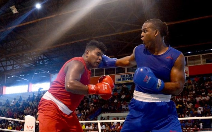 Dos boxeadores cubanos abandonan la delegación en Copa del Mundo
