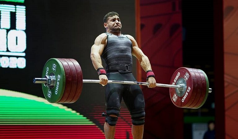 Pesista cubano compitió por Italia en el Mundial y quedó muy cerca del podio