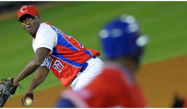 Tras baja por sanción, expitcher de equipos Cuba busca regresar a la Serie Nacional