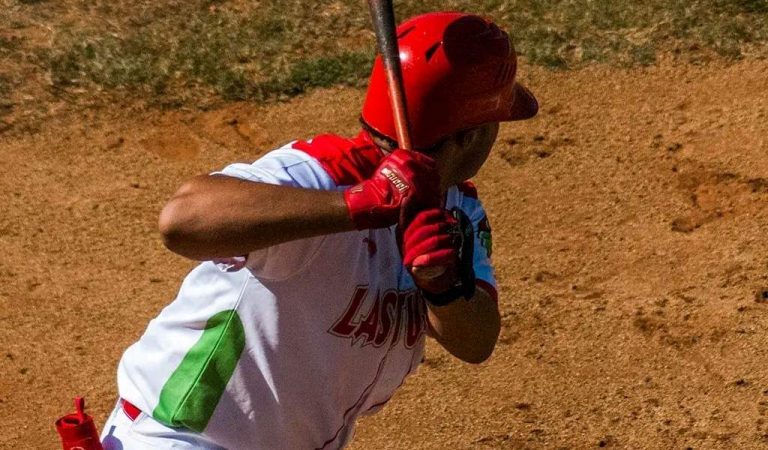 Regresó de Estados Unidos y hoy está entre los mejores novatos de la Serie Nacional
