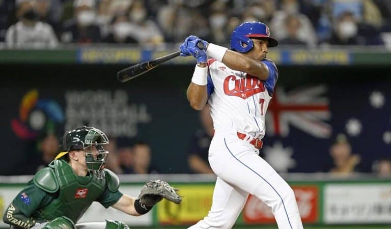 Oficial: Yoelkis Guibert seguirá su carrera en un nuevo equipo profesional (aquí detalles) Oficial: Yoelkis Guibert seguirá su carrera en un nuevo equipo profesional (aquí detalles)